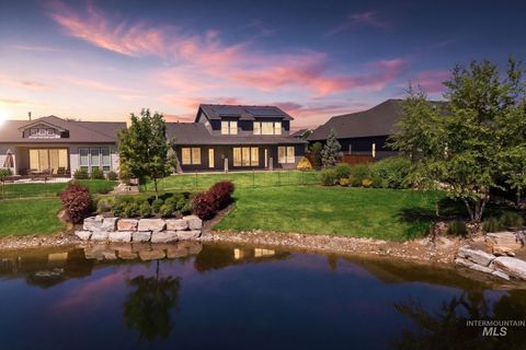 Photo of 362 S Hamlin Ln, Eagle, ID 83616 (MLS # 98987100)