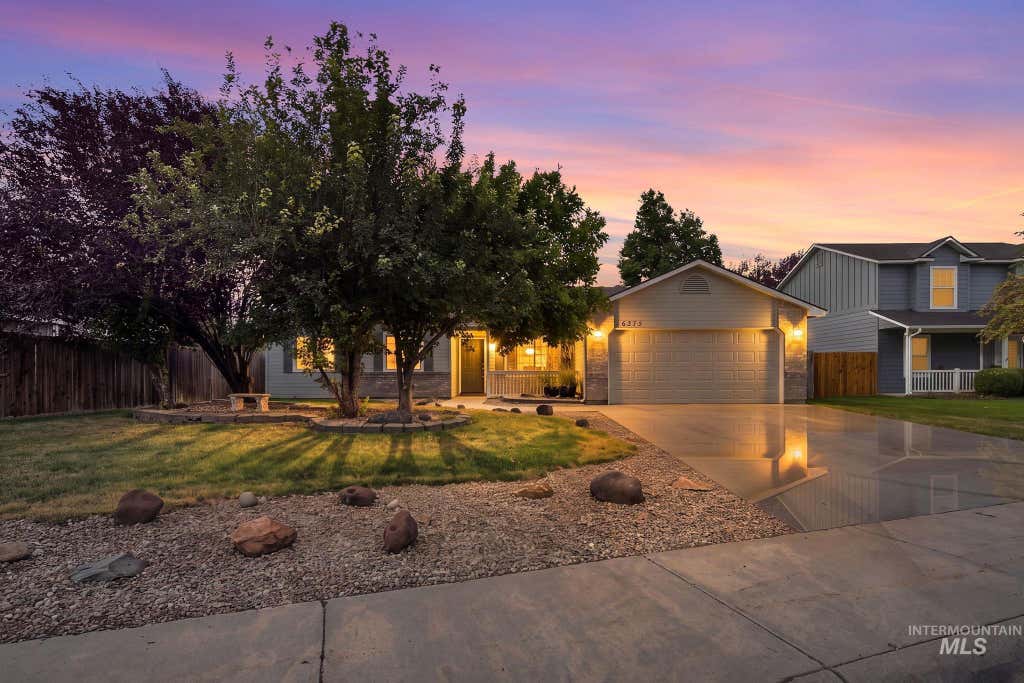 Photo of 6375 E Shellbrook DR, Nampa, ID 83687 (MLS # 98998865)