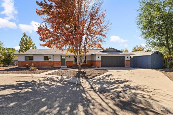 8955 W SUNFLOWER CT, BOISE, ID 83704 - Image c906d97fffc7fcb5371417dee18c596f/3791156983