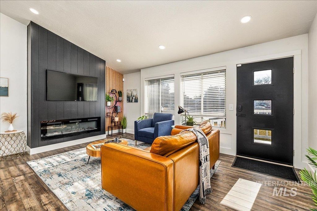 Photo of 8146 W Hummel Drive, Boise, ID 83709 (MLS # 98974689)