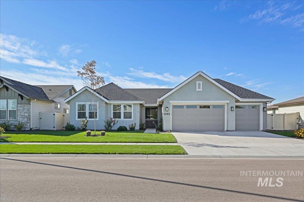 Photo of 1053 E Whig Dr, Kuna, ID 83634 (MLS # 98963712)