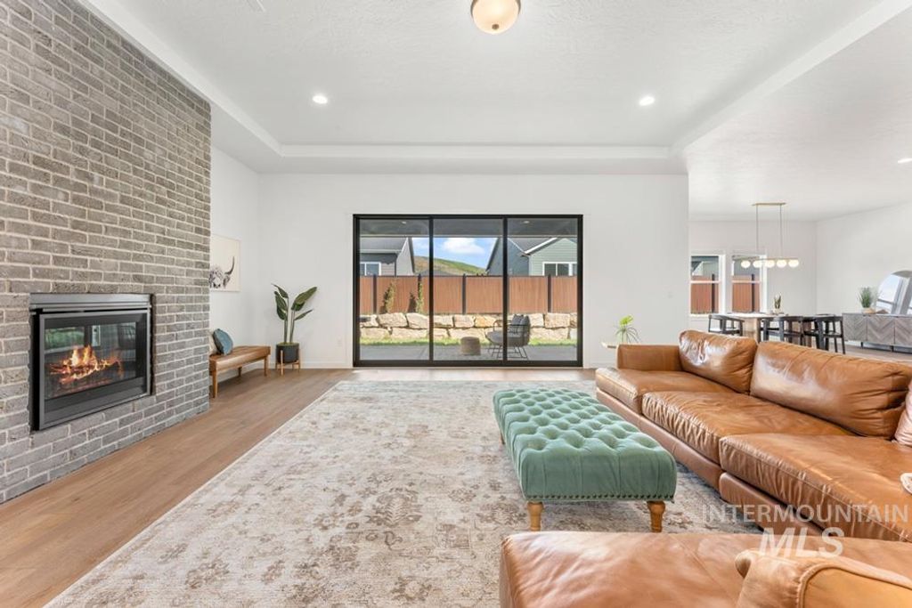 Photo of 3821 N San Carlos Pl, Star, ID 83669 (MLS # 98981404)