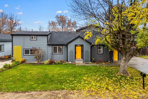 Photo of 520 S Scott Street, Boise, ID 83705 (MLS # 98983523)