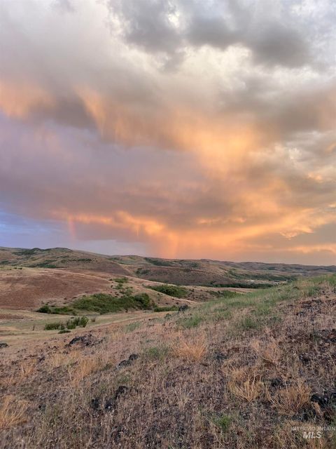 Photo of 1720 Johnson Creek Road, Council, ID 83612 (MLS # 98949570)