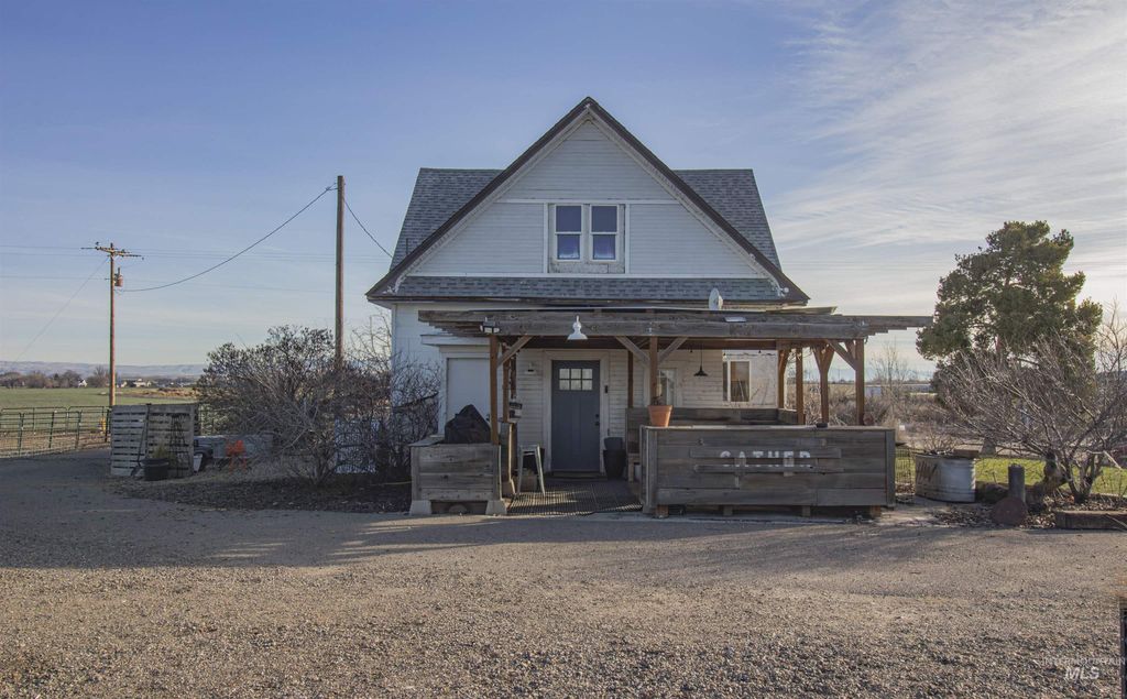 Photo of 5805 Custer Road, New Plymouth, ID 83655 (MLS # 98970755)