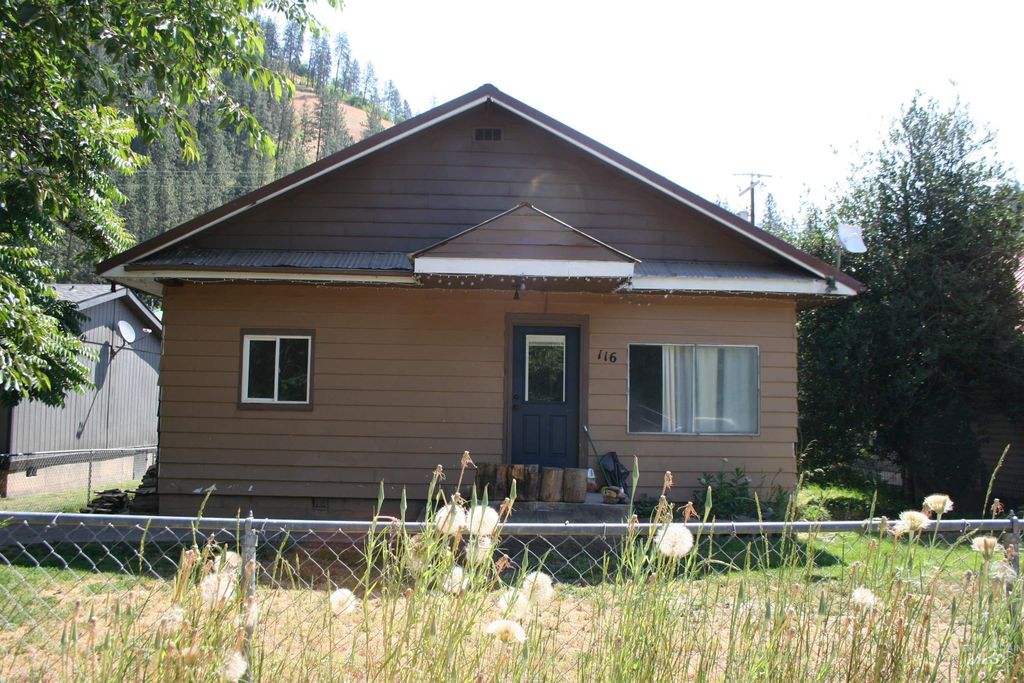 Photo of 116 Main Street, Stites, ID 83552 (MLS # 98963318)