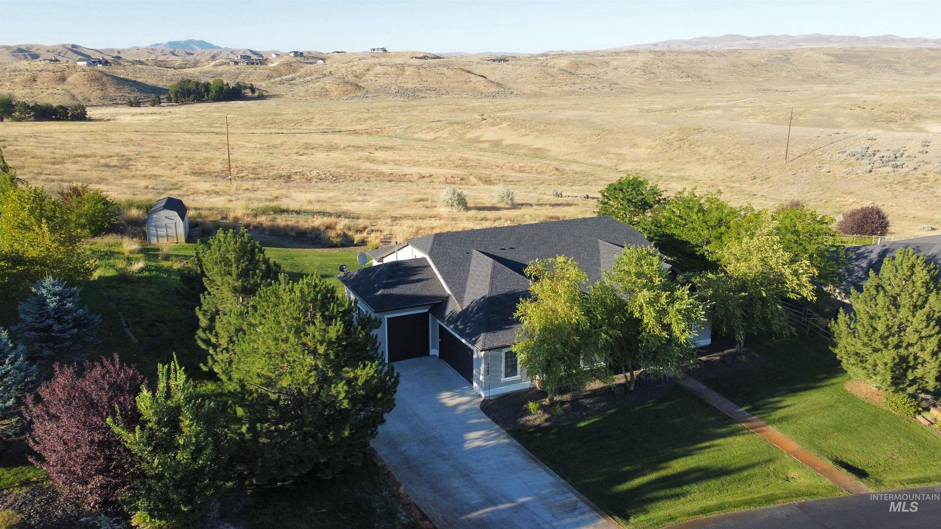 7965 N Grand Ridge Lane