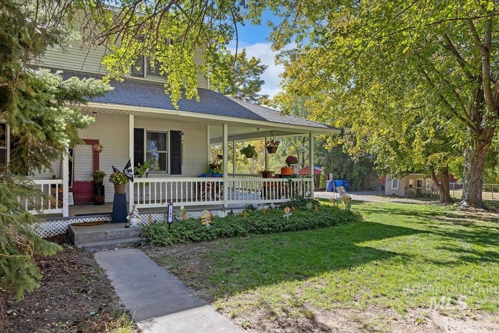 Photo of 131 W 7th Avenue, Jerome, ID 83338 (MLS # 99003256)