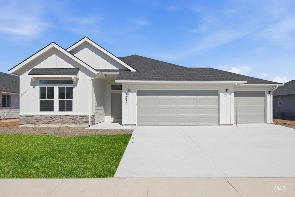 Photo of 7092 E Marble Springs Dr, Nampa, ID 83687 (MLS # 98981864)