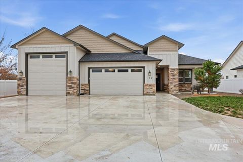 92 S Ravine Way Nampa ID 83687