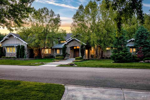 Photo of 2164 W Holly Mountain Drive, Eagle, ID 83616 (MLS # 98988931)