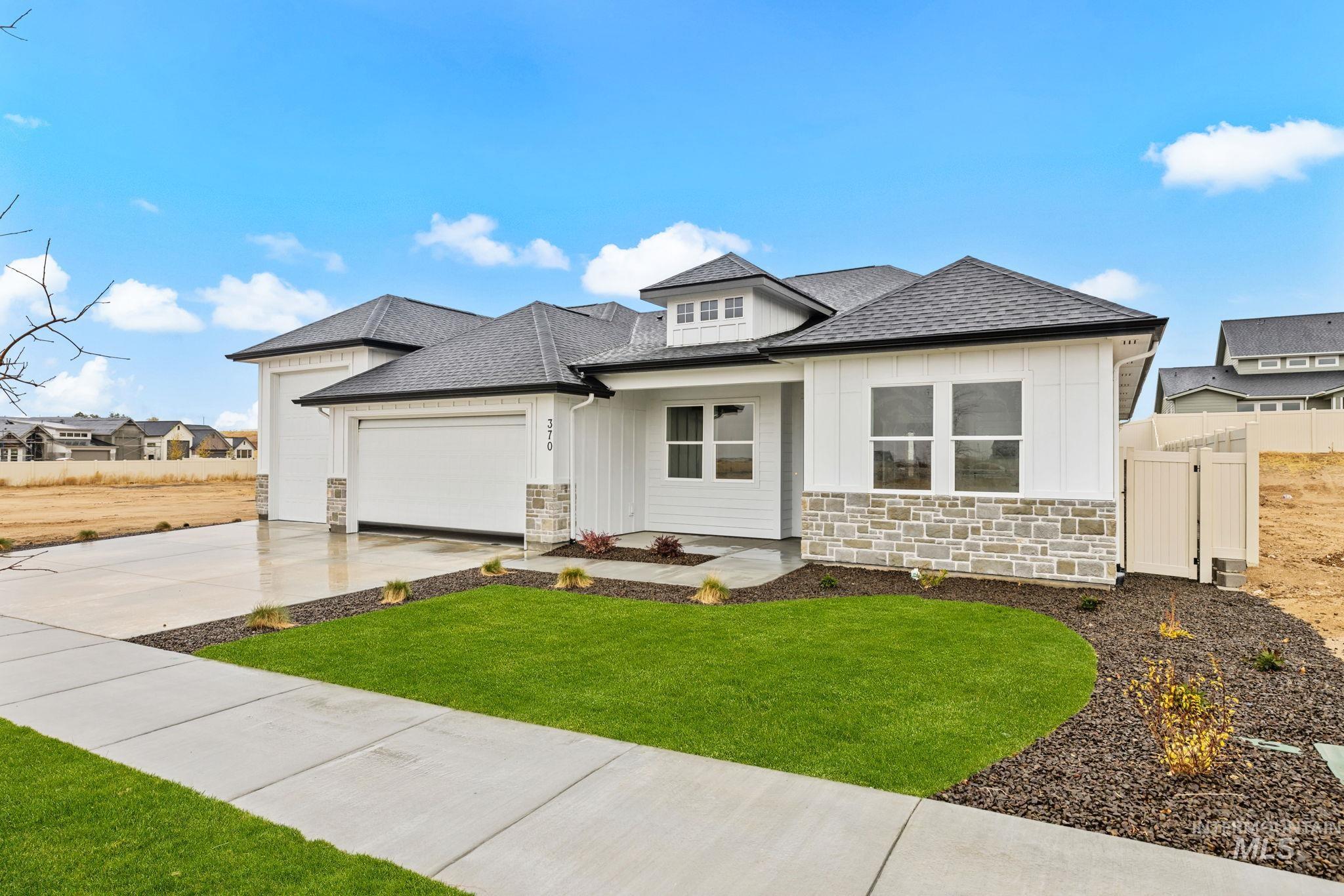 370 E Diesel Way