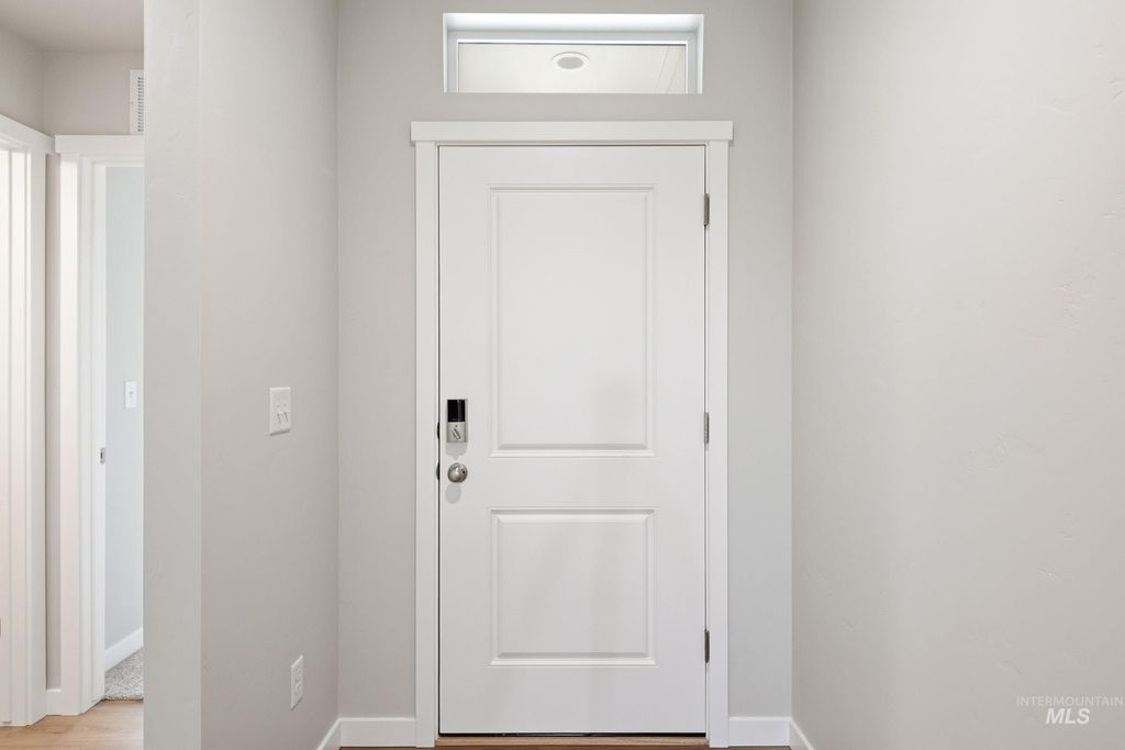 Photo of 3607 E Jamestown Dr, Nampa, ID 83686 (MLS # 98979938)