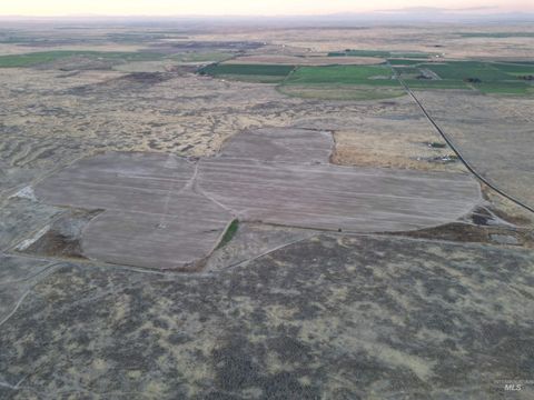 Photo of 2200 E 725 N, Hazelton, ID 83335 (MLS # 98964920)