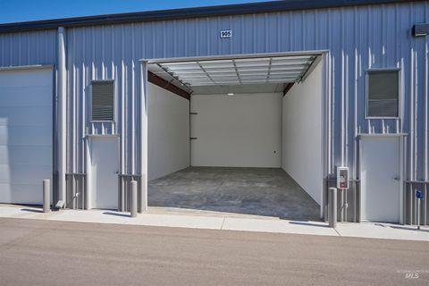 Photo of 2007 S Saturn Way #802, Boise, ID 83709 (MLS # 98957476)