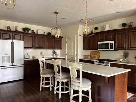 905 N Seneca Springs Way Star ID 83669