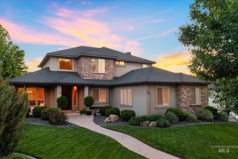 Photo of 499 N Senora Way, Eagle, ID 83616 (MLS # 98988422)
