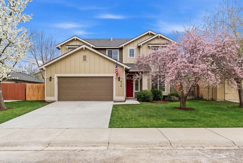 Photo of 6114 N Spurwing Way, Meridian, ID 83646 (MLS # 98979420)