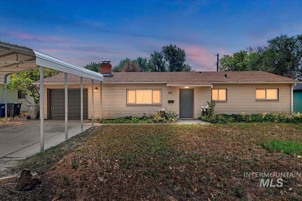 Photo of 2917 W Kathryn St, Boise, ID 83705 (MLS # 98995846)