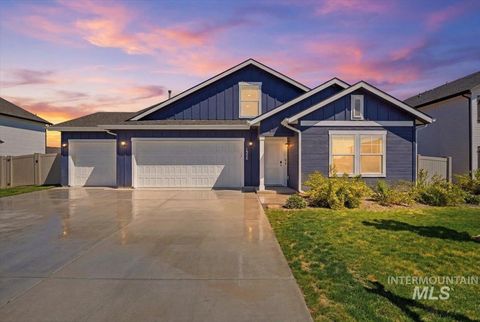 Photo of 1586 Cashel St, Middleton, ID 83664 (MLS # 98986515)