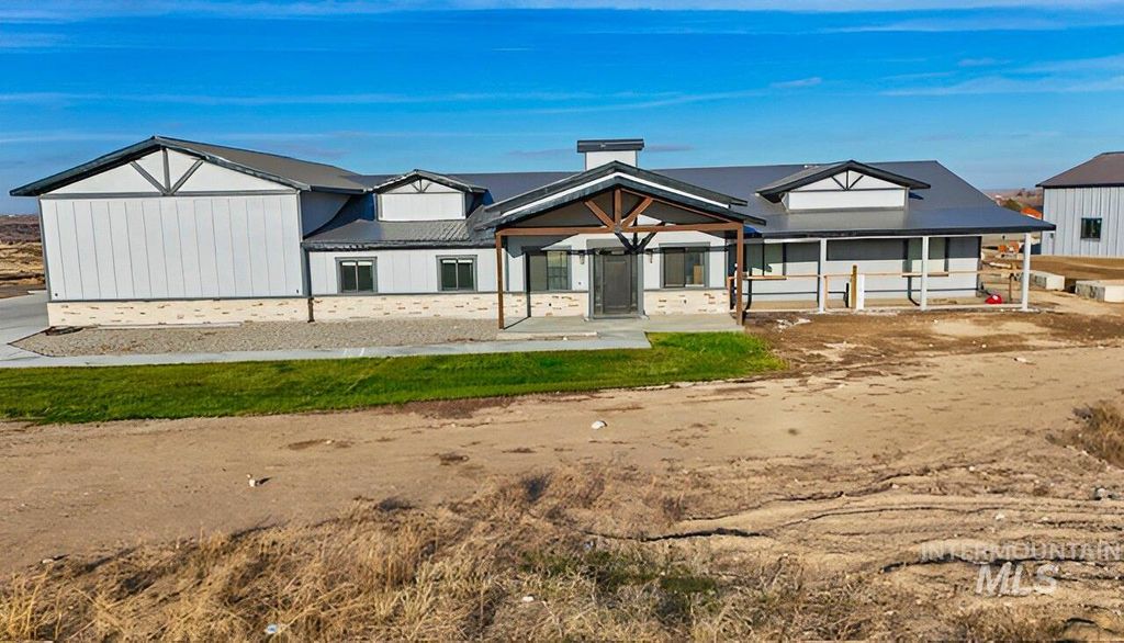 Photo of 4038 N 3510 E, Kimberly, ID 83341 (MLS # 98972505)