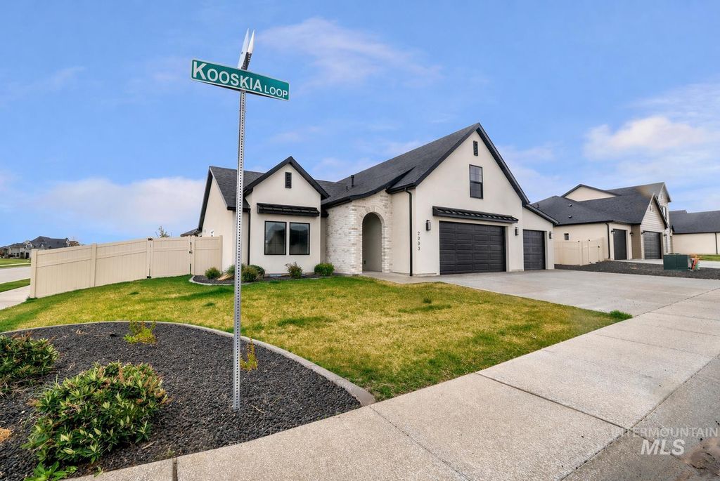Photo of 2203 Kooskia Loop, Twin Falls, ID 83301 (MLS # 98983482)