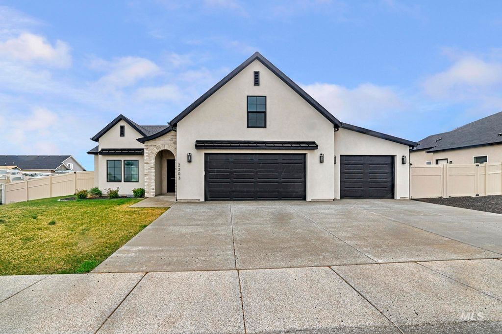 Photo of 2203 Kooskia Loop, Twin Falls, ID 83301 (MLS # 98983482)