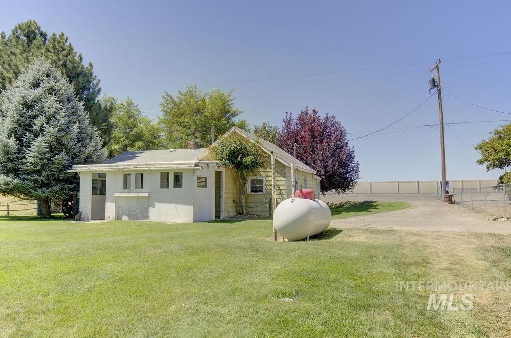 Photo of 1808 Lincoln Avenue North Ave, Jerome, ID 83338 (MLS # 98958731)