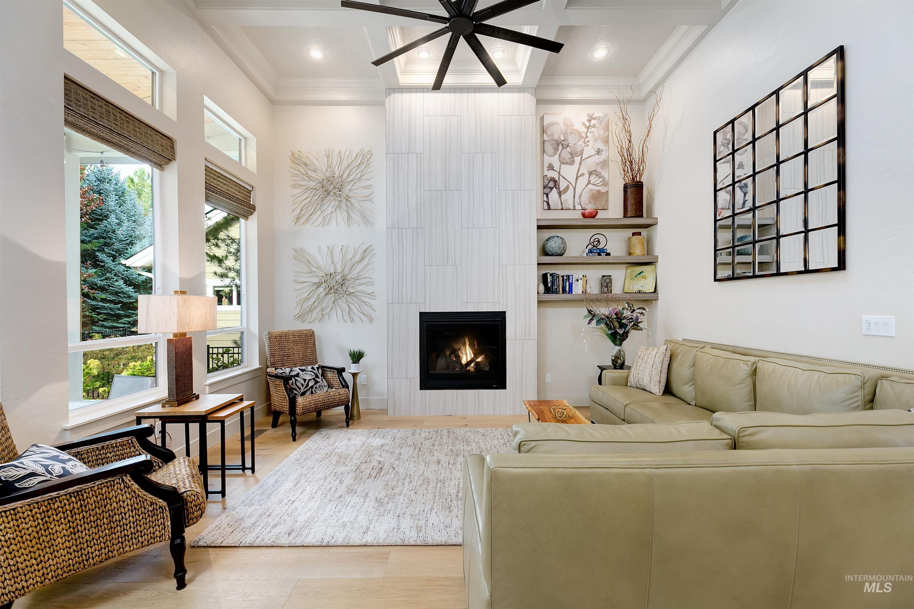 2887 S Creek Pointe Lane