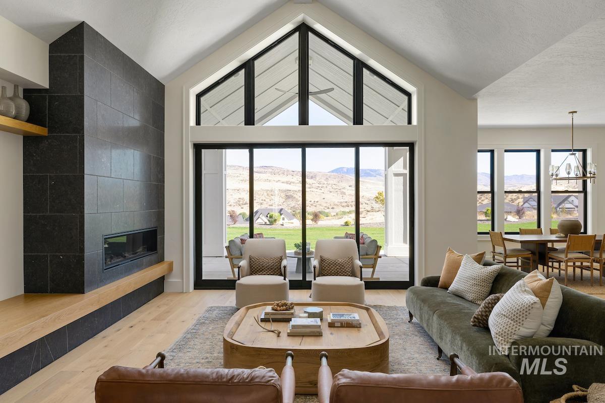 11071 N Elk Ridge Way