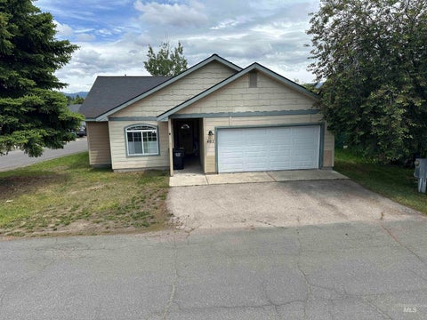 Photo of 407 Virginia Blvd, McCall, ID 83638 (MLS # 98989947)