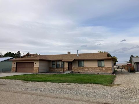 Photo of 1679 Greenfields Loop, Emmett, ID 83617 (MLS # 98964533)