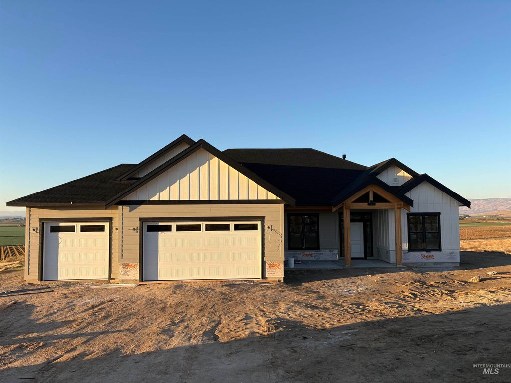 Photo of 6431 Raptor Ridge Ln, Melba, ID 83641 (MLS # 98964667)
