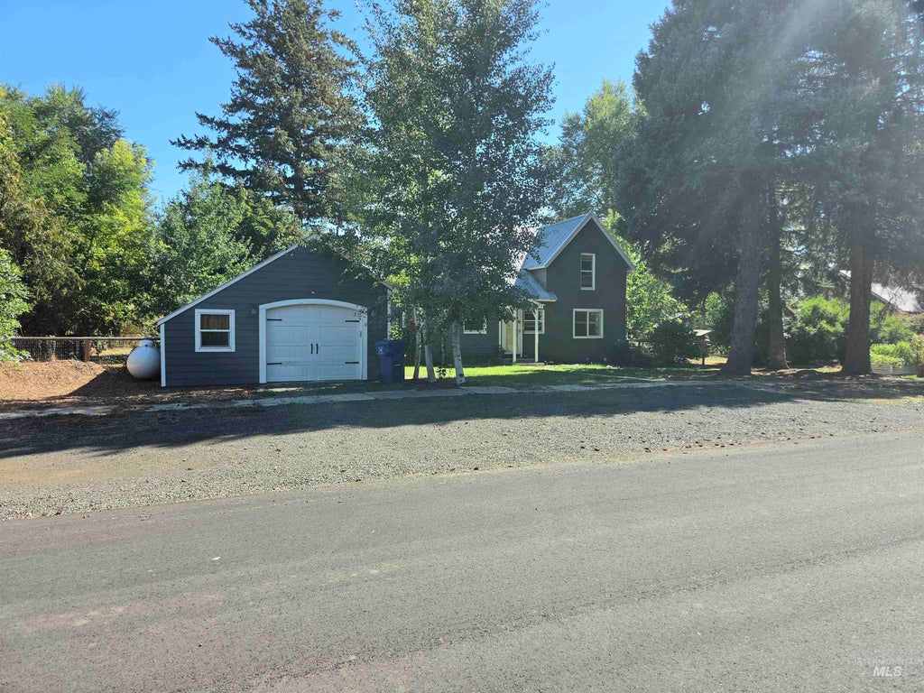Photo of 140 S 1st St, Cambridge, ID 83610 (MLS # 99001650)