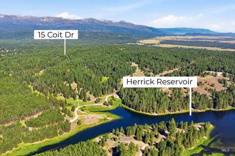 Photo of 15 Coit Dr, Cascade, ID 83611 (MLS # 98992751)