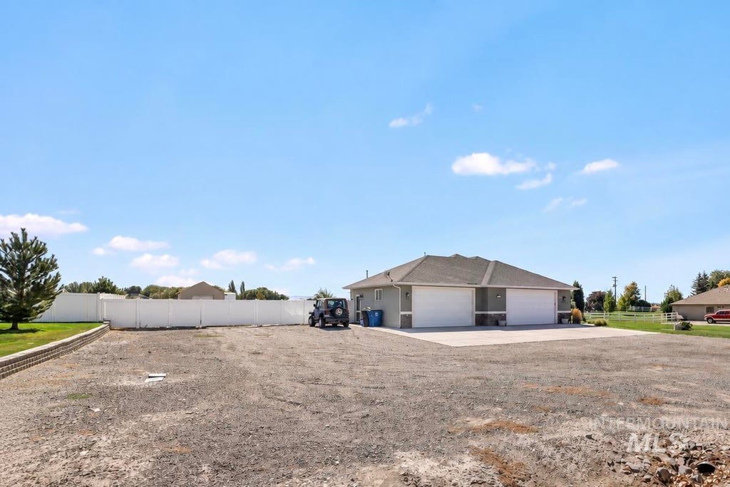 Photo of 3705 3755 N, Kimberly, ID 83341 (MLS # 99000958)