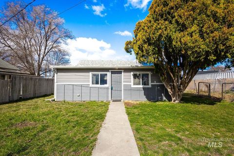 420 S 1st Ave Caldwell ID 83605