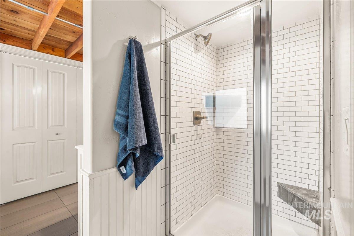 Boise, Idaho 83706, United States, 4 Bedrooms Bedrooms, ,3 BathroomsBathrooms,Residential,Active,120187