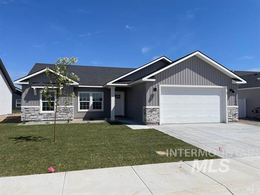 Photo of 1240 Sunnybrook Ave, Twin Falls, ID 83301 (MLS # 98986096)