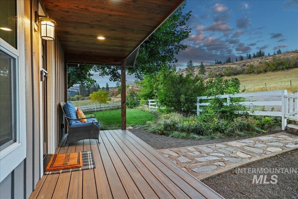Photo of 2651 Fruitvale Glendale Road, Council, ID 83612 (MLS # 98987534)