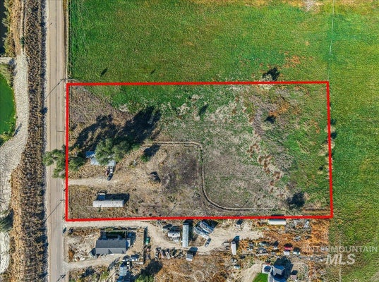 19896 RED TOP RD, CALDWELL, ID 83607 - Image cb5dde4a79a315f39a392caa2e3e4ca4/1354895233