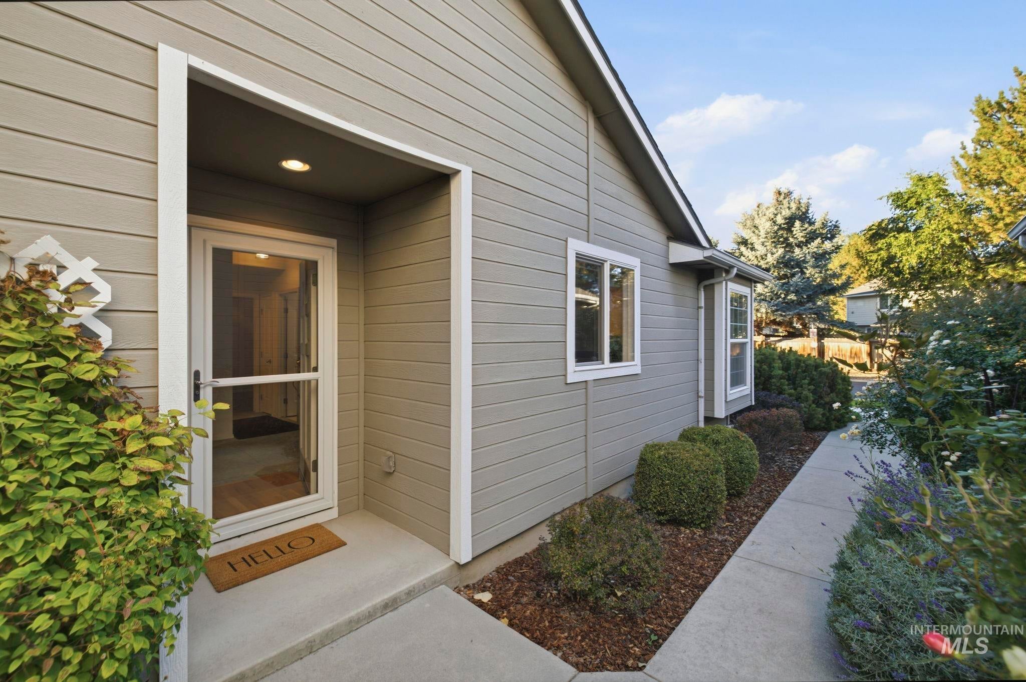 1451 E Silverton Ln.