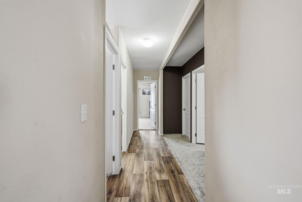 Photo of 1252 N Timathy Lane, Boise, ID 83713 (MLS # 98990075)