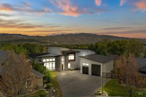 Photo of 1180 E Opus St, Boise, ID 83716 (MLS # 98983219)