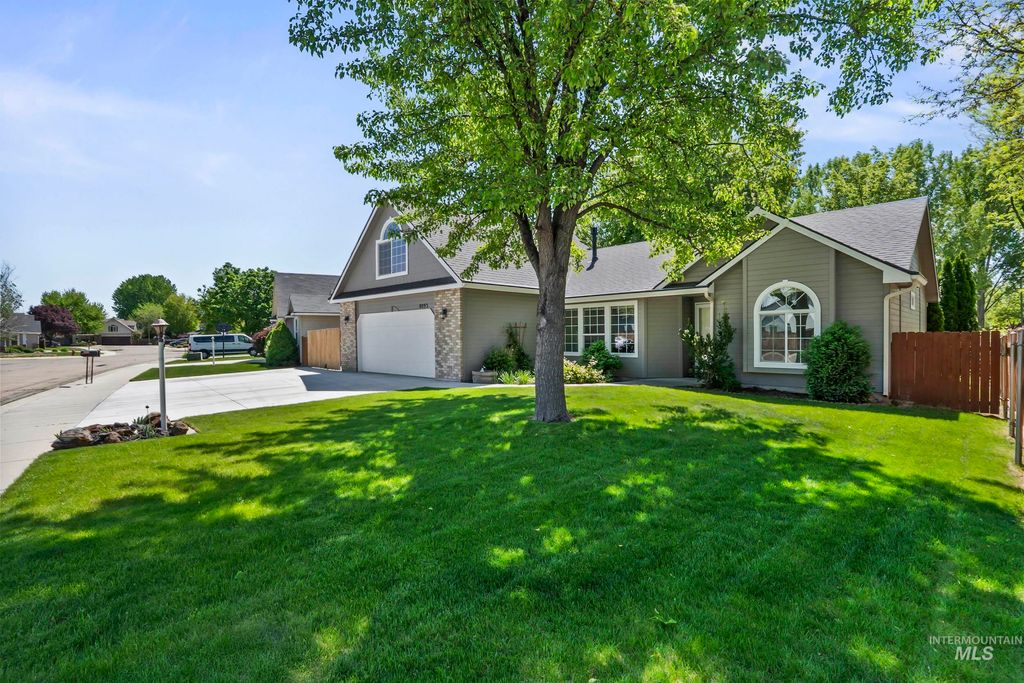 Photo of 8093 W Galileo ST, Boise, ID 83709 (MLS # 98985349)