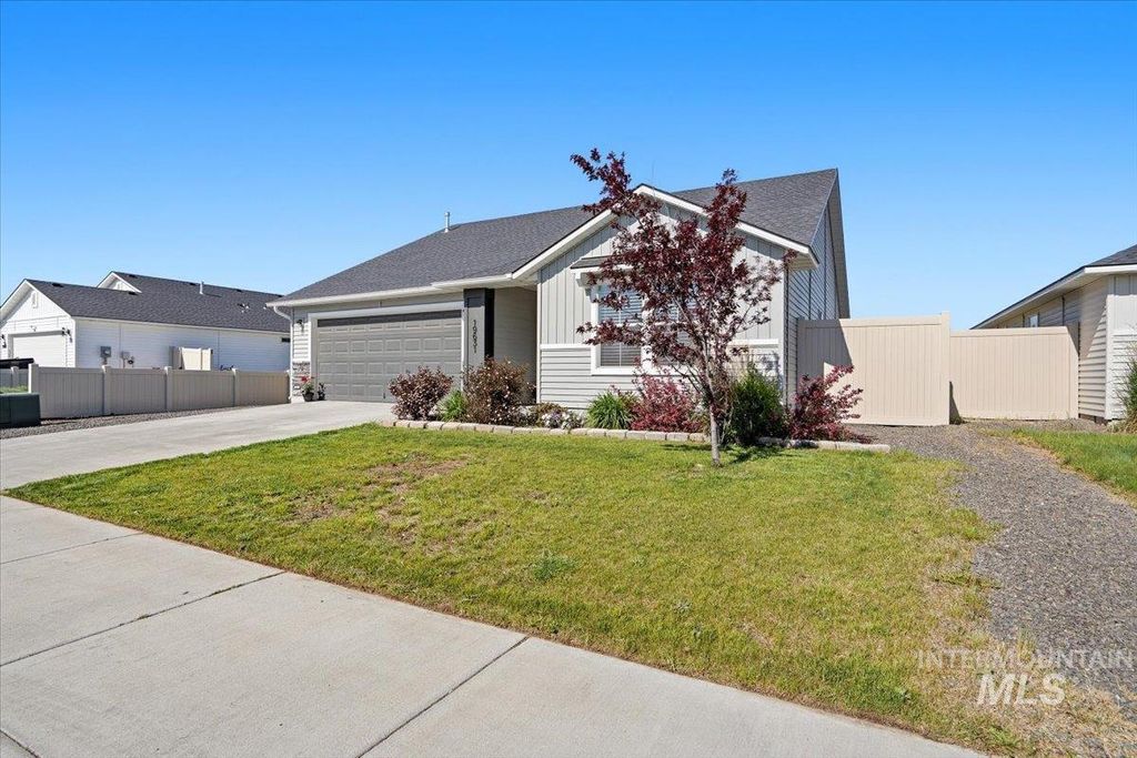 Photo of 19631 Nanticoke Ave, Caldwell, ID 83605 (MLS # 98986380)