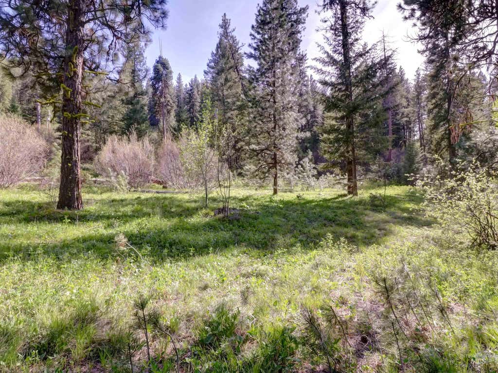 Photo of 0 Golden Trails, Boise, ID 83716 (MLS # 98989776)