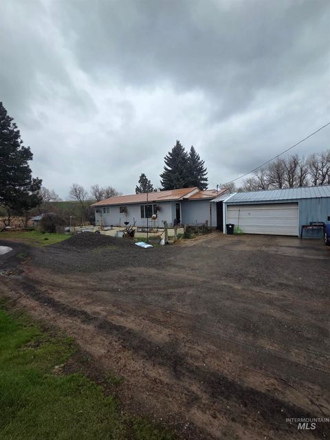 Photo of 870 Dutch Flat Rd, Pomeroy, WA 99347 (MLS # 98960570)