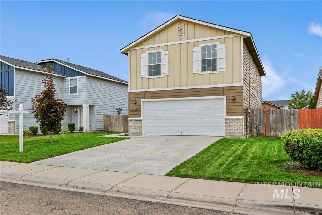 Photo of 13589 Orlando St, Caldwell, ID 83607 (MLS # 98963740)