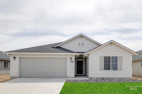 1726 SW Besra Dr Mountain Home ID 83647